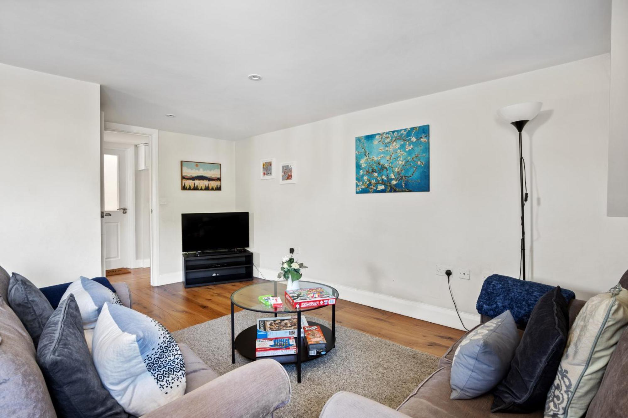 Cosy & Central Brockenhurst Flat, 2Br Exterior foto